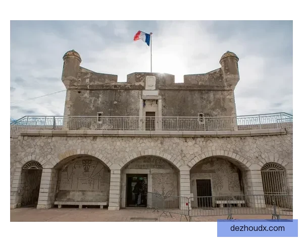 汉堡格惨遭圣通尼斯3球零封遭遇失利分析